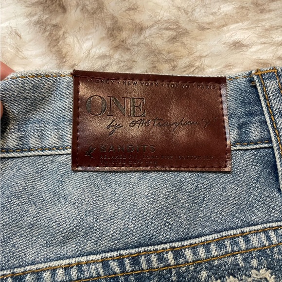 One Teaspoon super short jean cutoffs - Picture 4 of 4